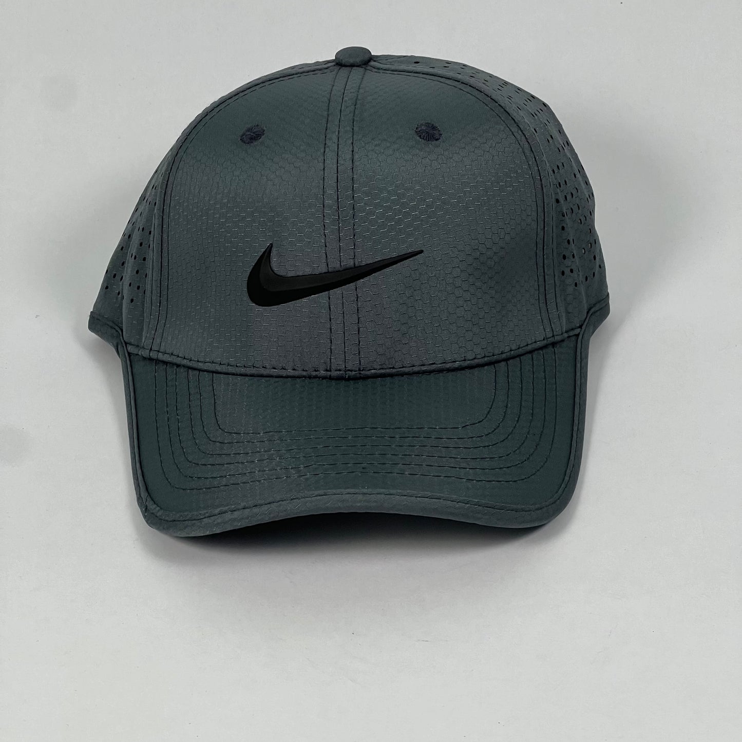 CAP Nike Grey