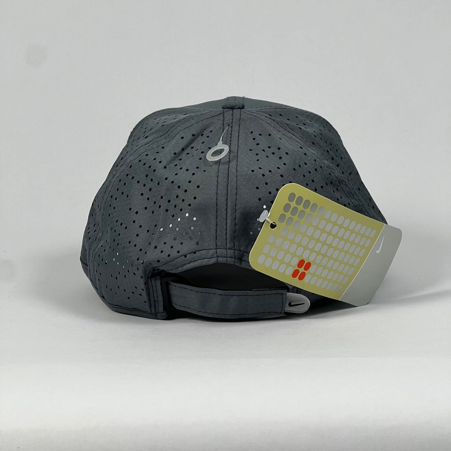 CAP Nike Grey